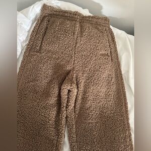 NWT Skims wide leg pants